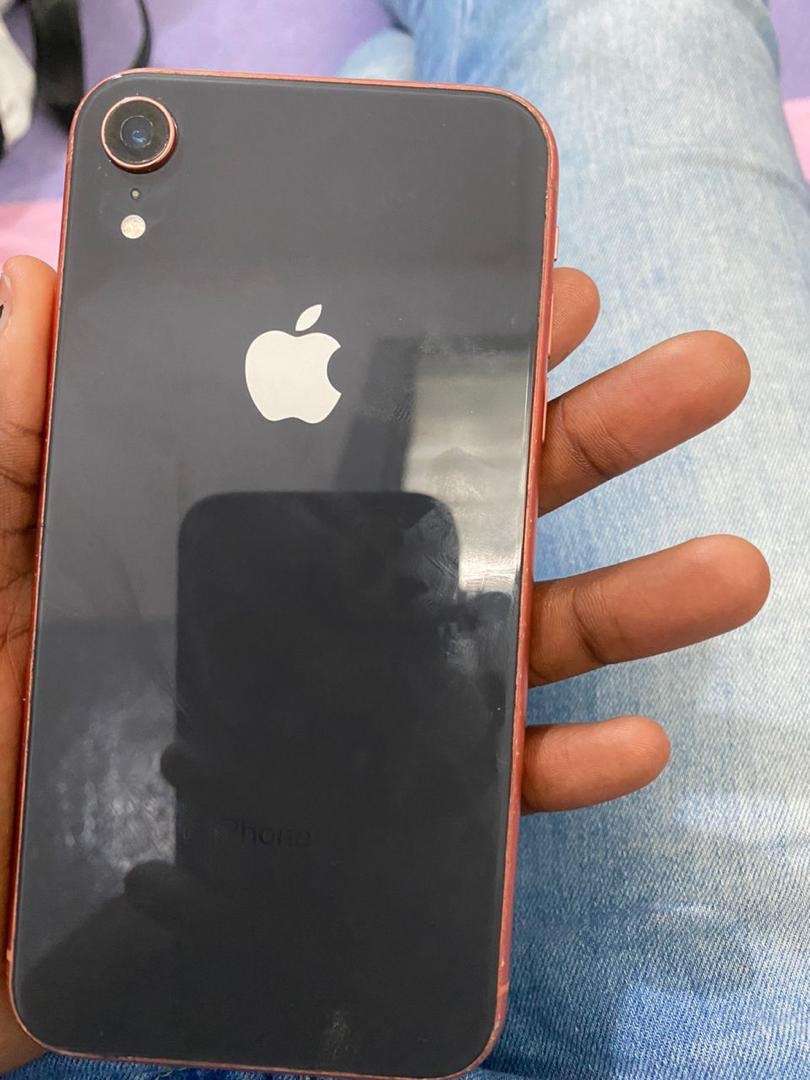 iPhone XR 128 GB