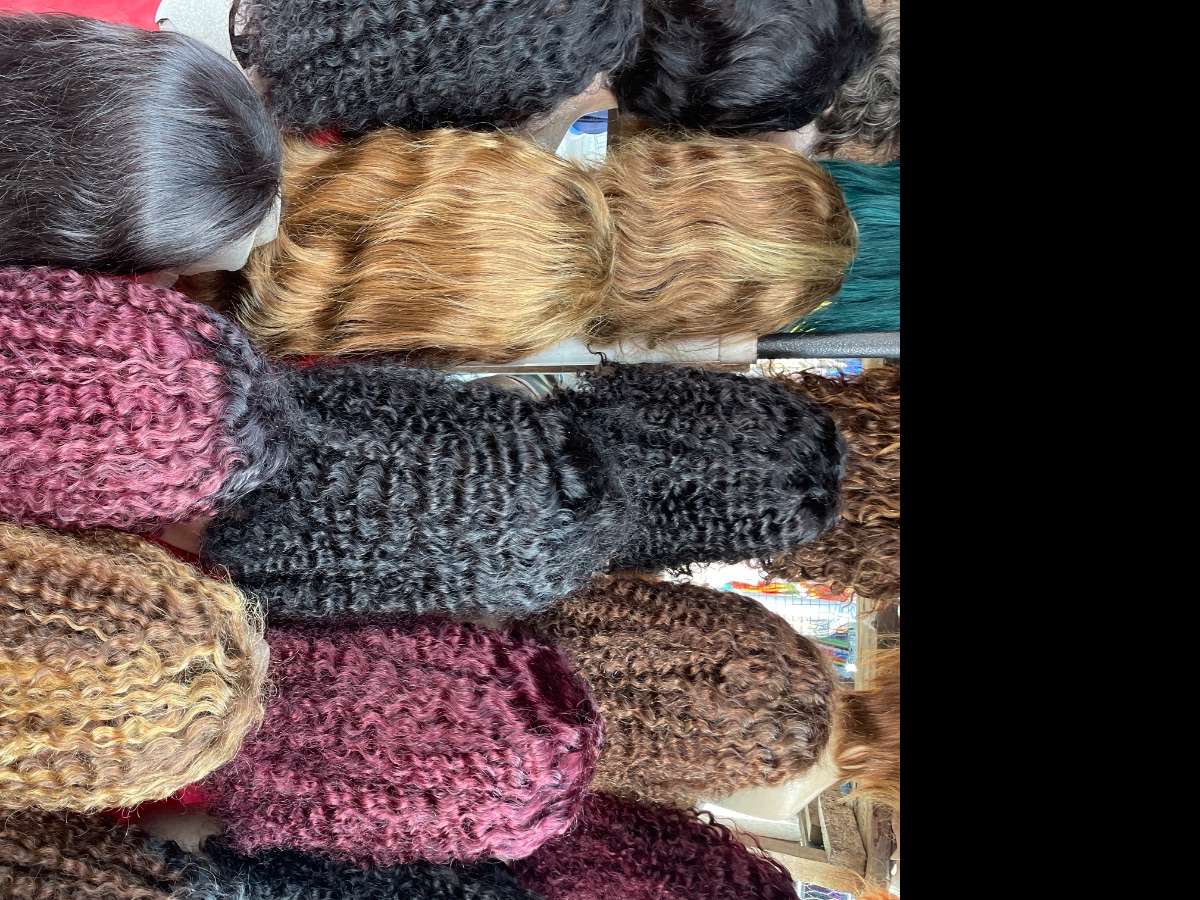 Perruques taille 16