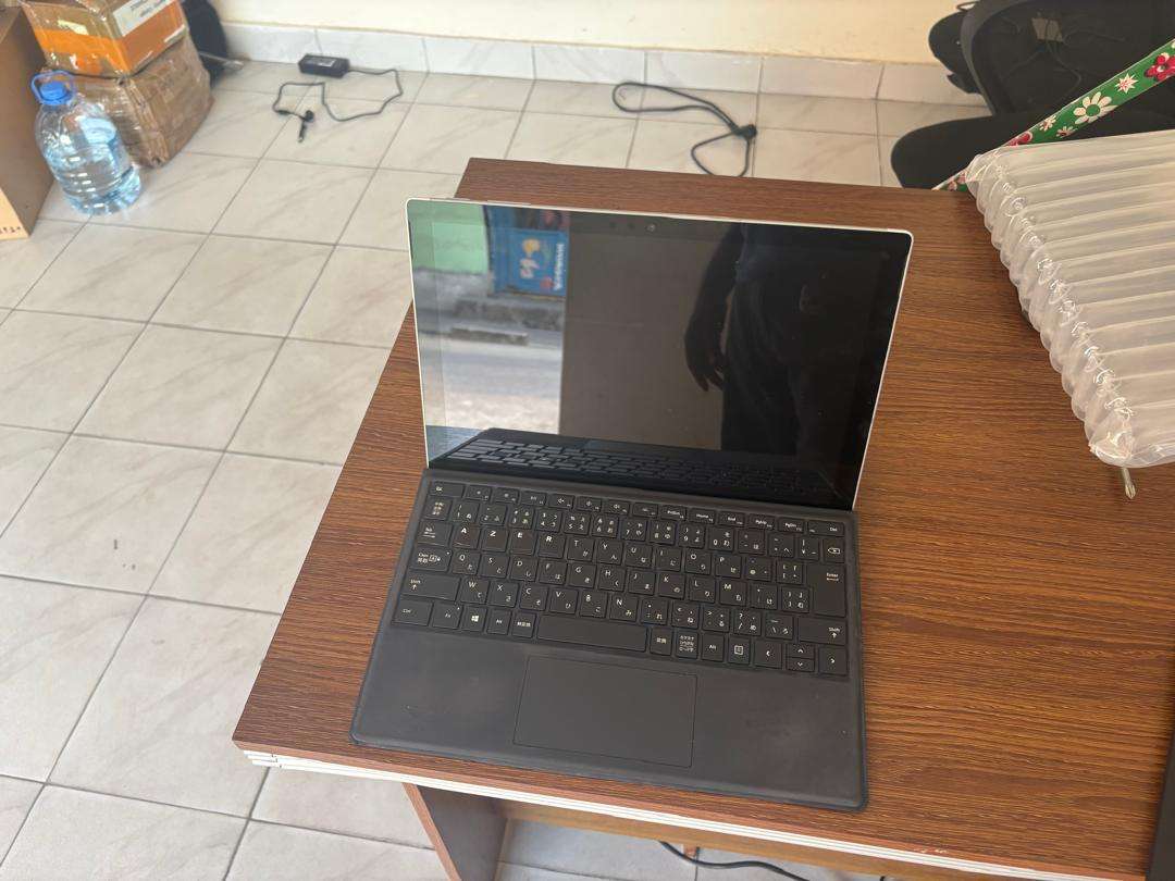 Ordinateur portable tablette surface