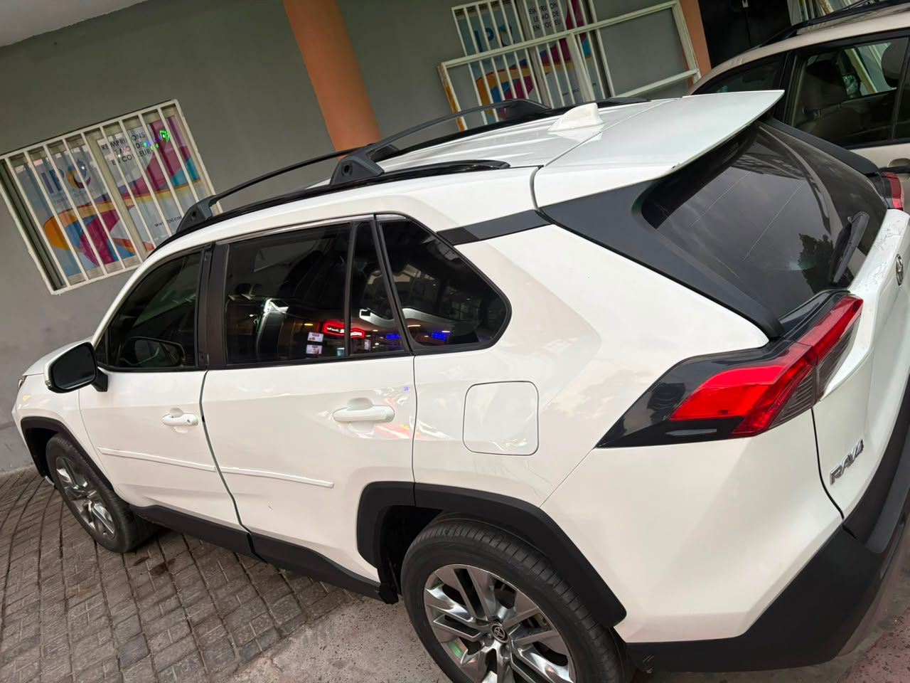 Toyota RAV4 XLE ZZ