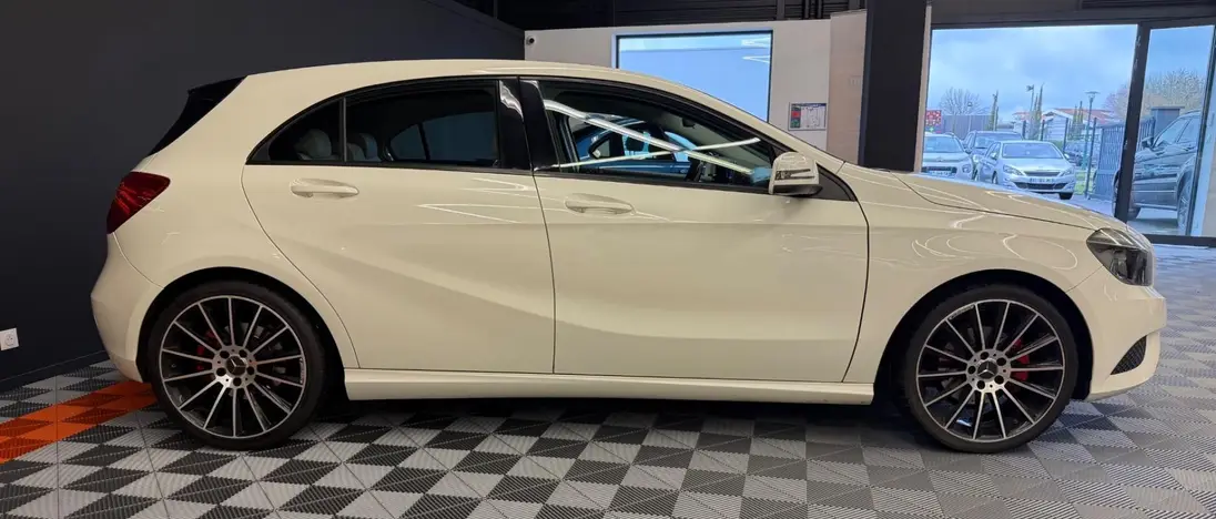 MERCEDES CLASSE A III