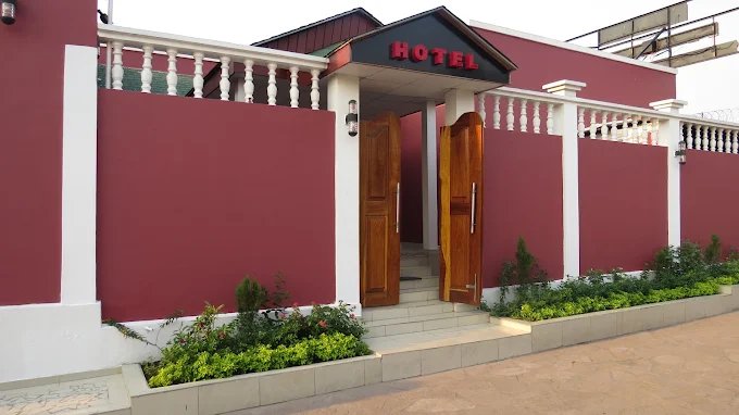 Le Pacific Hotel